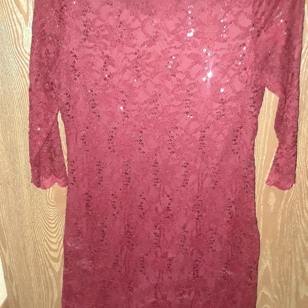 Dress - Picture 2 of 2